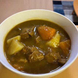 豚肩ロースのゴロっとカレー